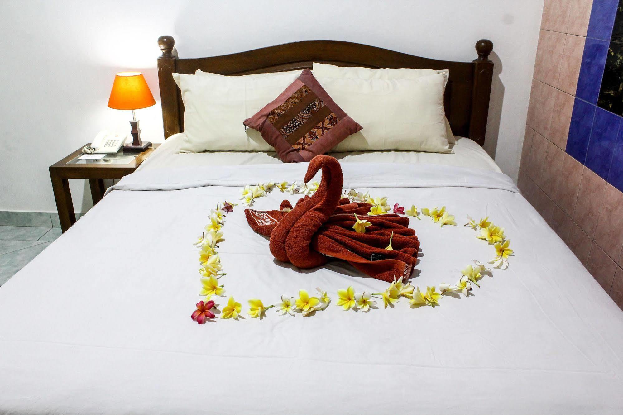 Balita Beach Inn Kuta Kuta Lombok Kültér fotó