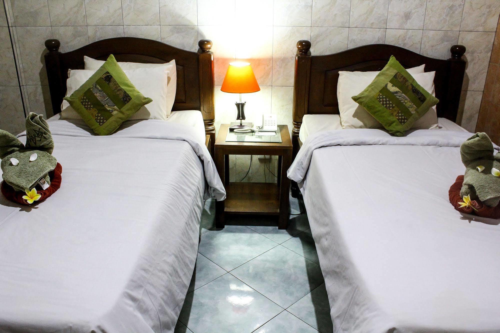 Balita Beach Inn Kuta Kuta Lombok Kültér fotó